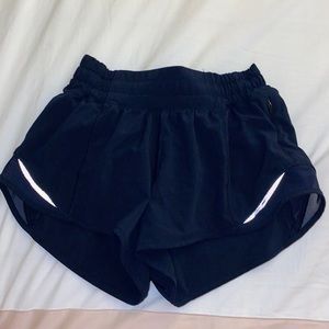 navy lululemon hotty hot shorts